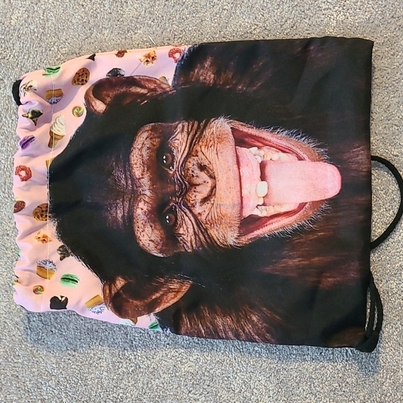 TRÏBE Monkey face drawstring backpack Pink NWT - Picture 3 of 6